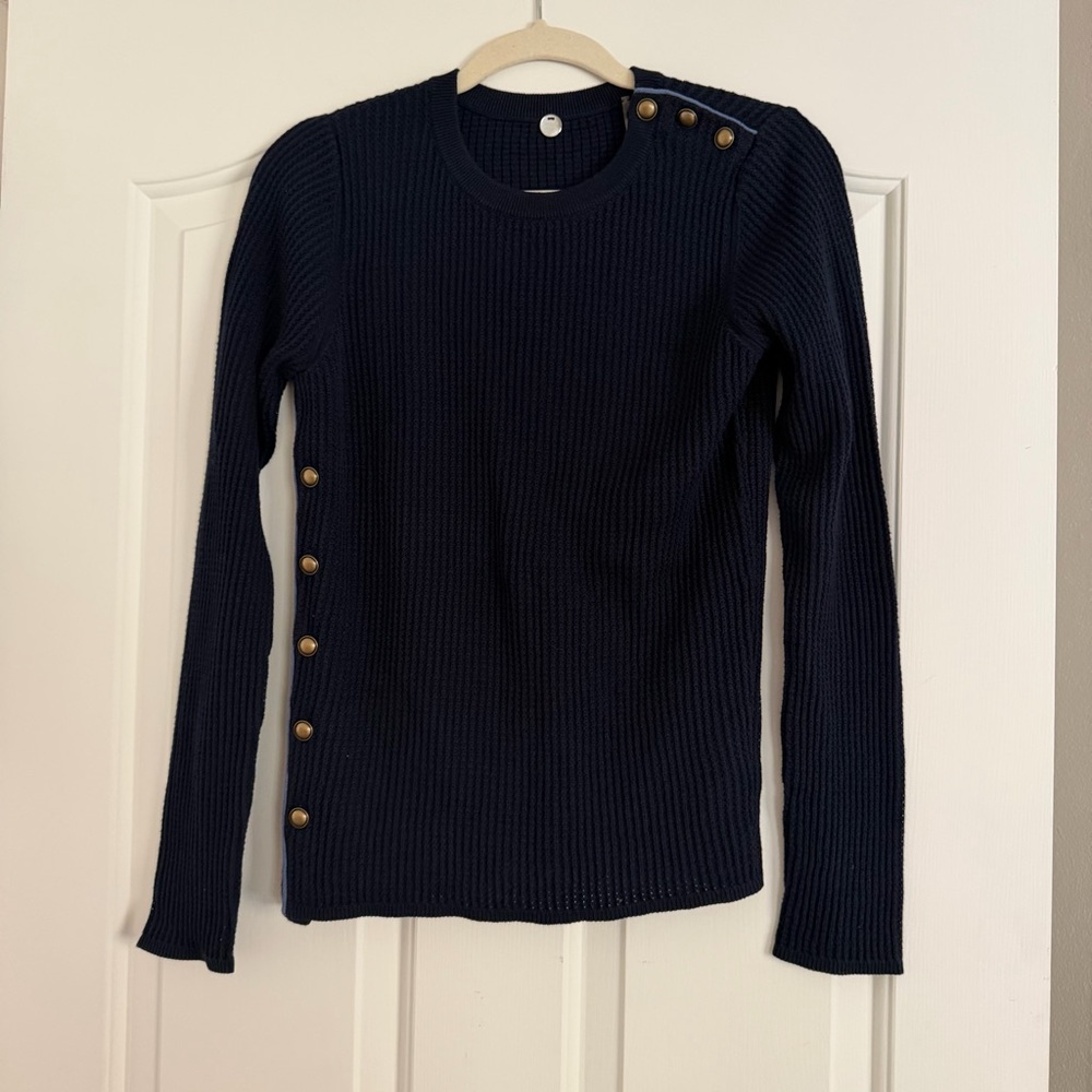 Margaret O'Leary navy blue long sleeve crewneck